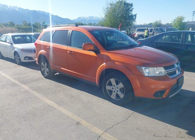 2011 DODGE Journey