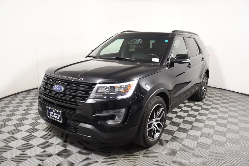 2017 FORD Explorer