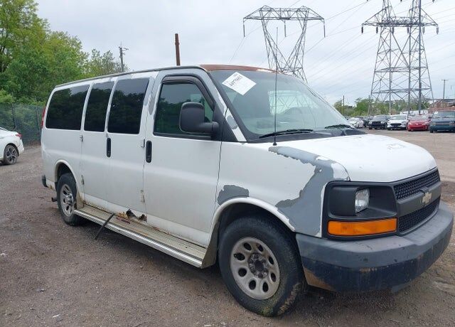 2010 CHEVROLET Express