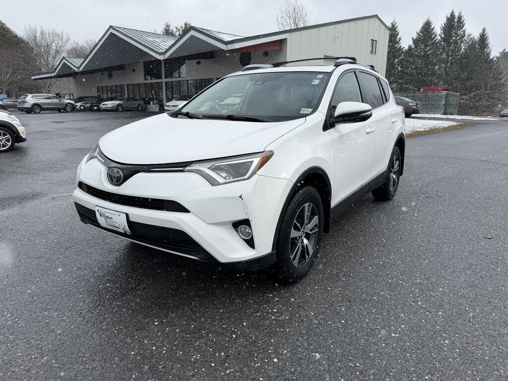 2017 TOYOTA RAV4