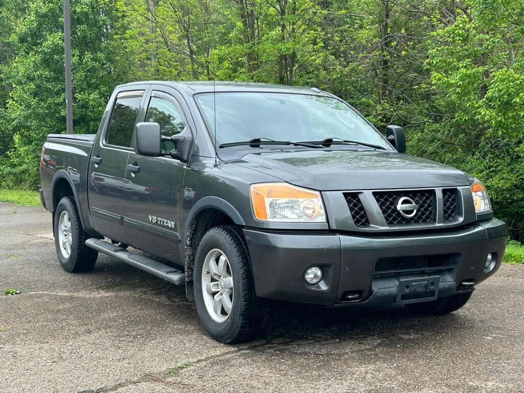 2010 NISSAN Titan