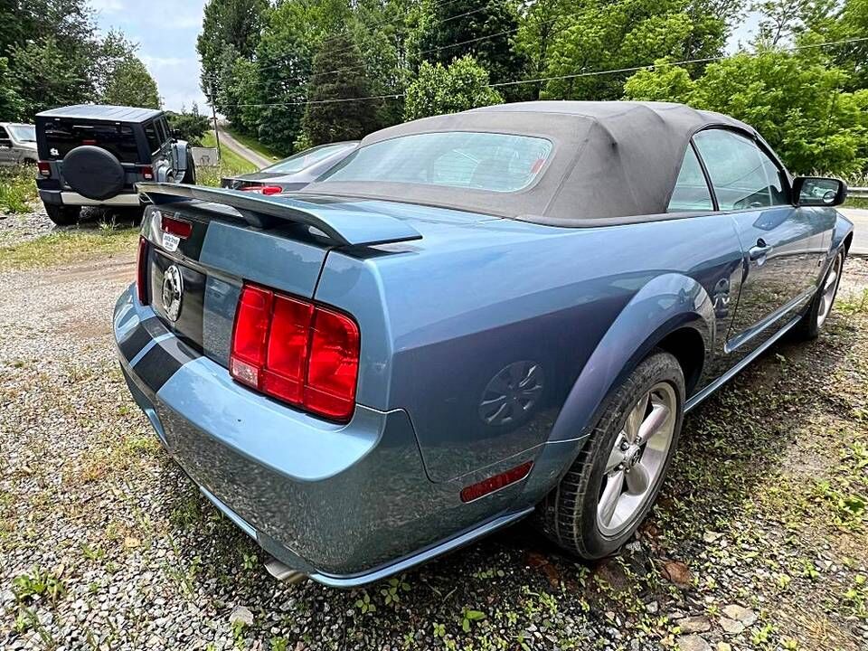 2006 FORD Mustang