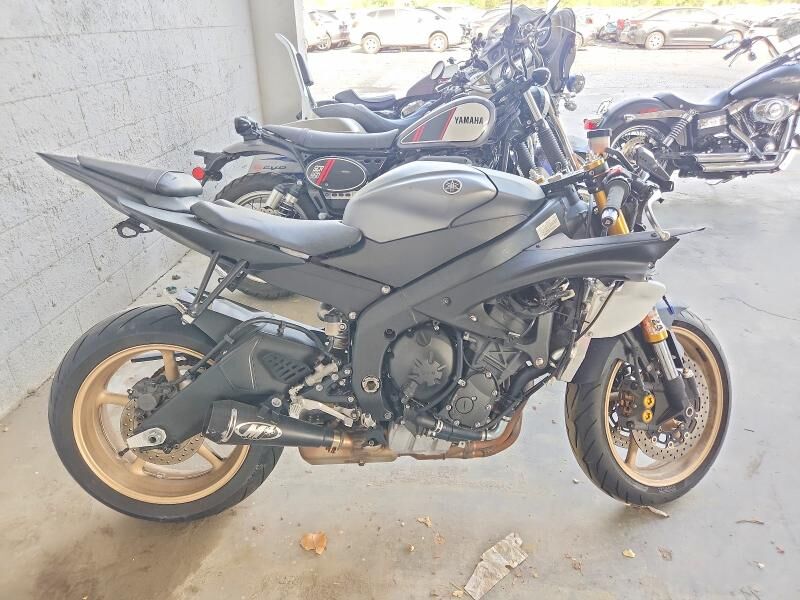 2014 YAMAHA YZF