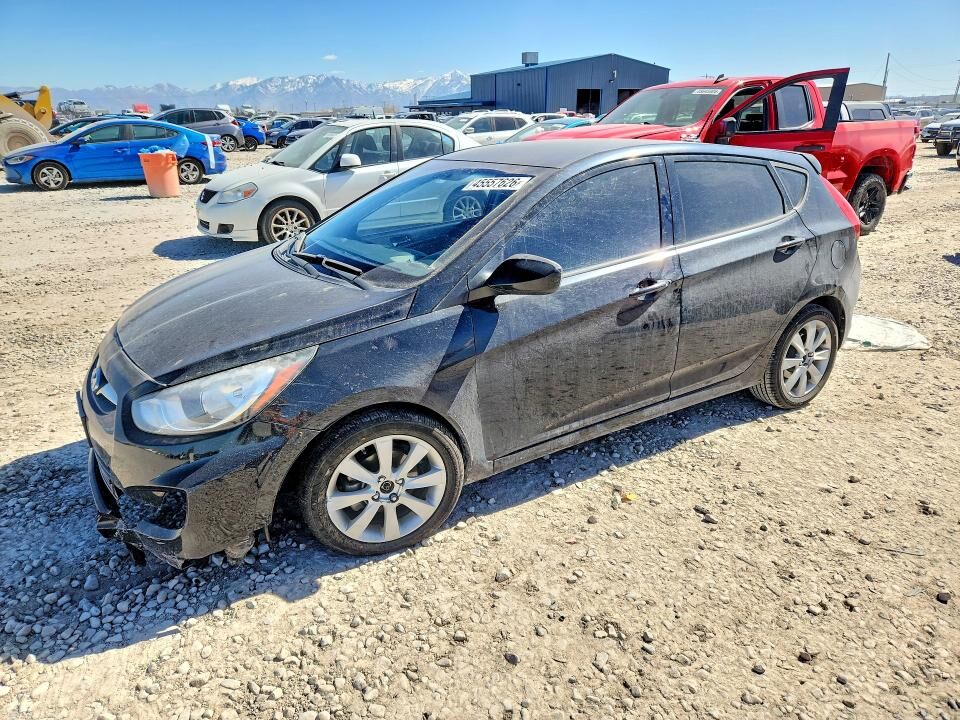 2012 HYUNDAI Accent