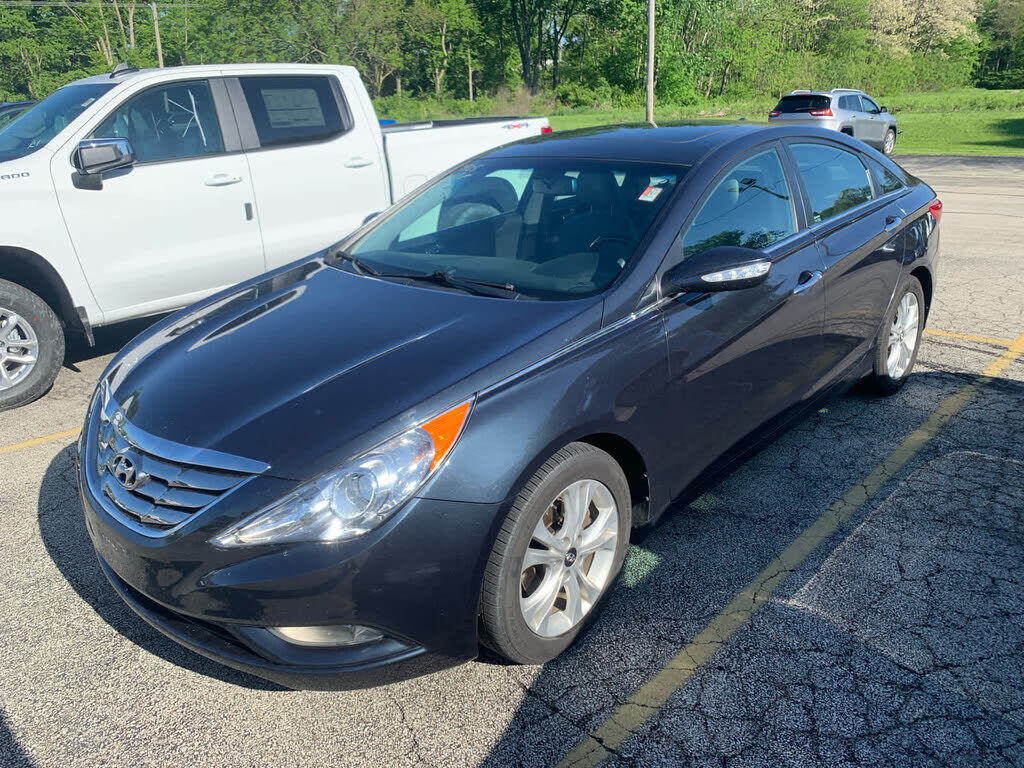 2013 HYUNDAI Sonata