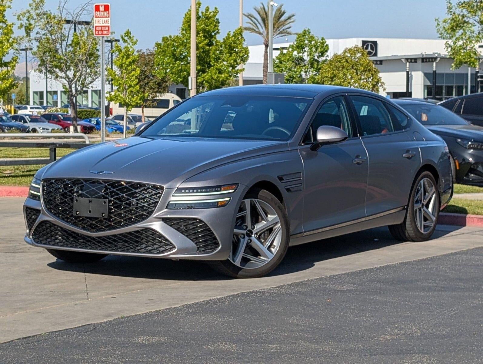 2025 GENESIS G80
