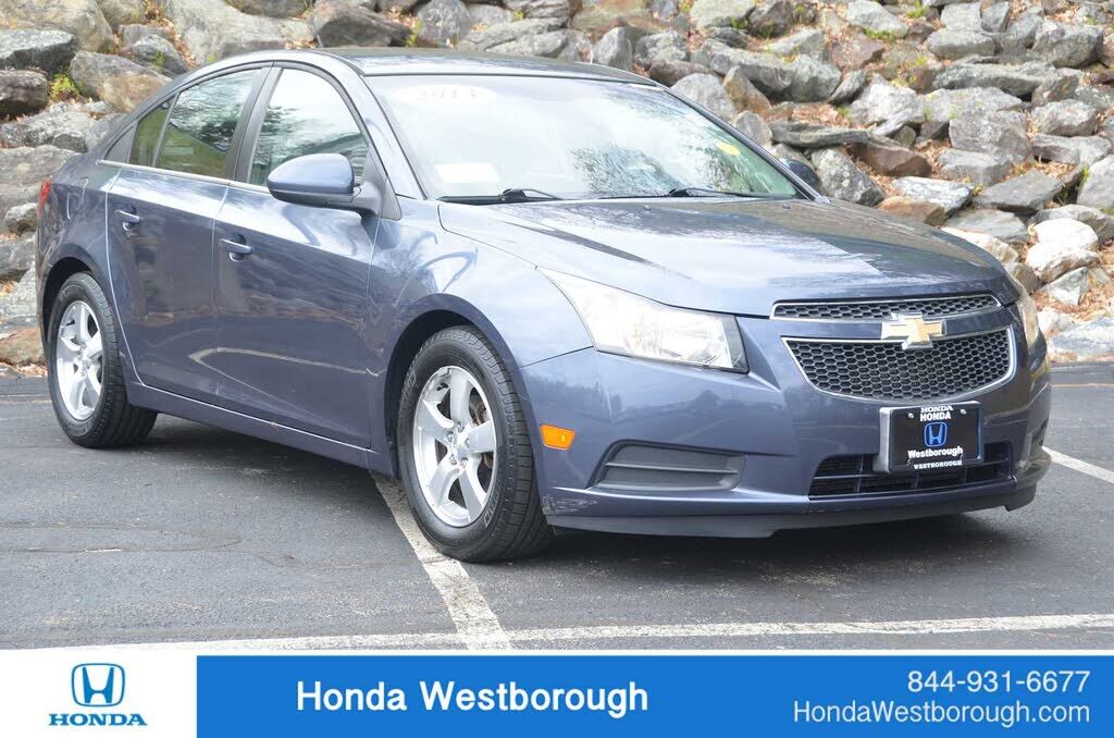 2013 CHEVROLET Cruze