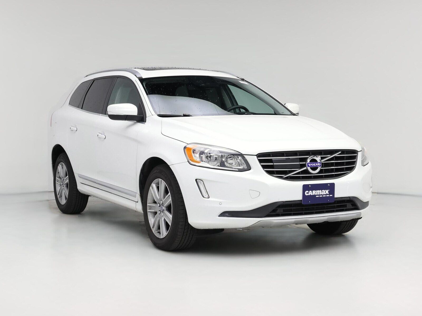 2017 VOLVO XC60