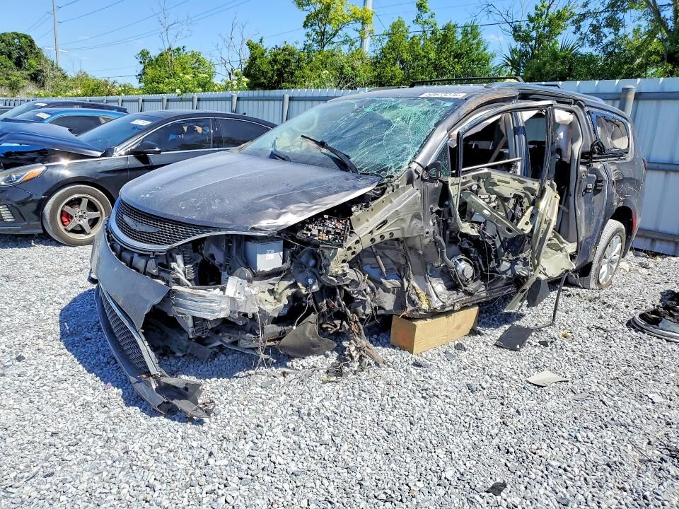 2018 CHRYSLER Pacifica