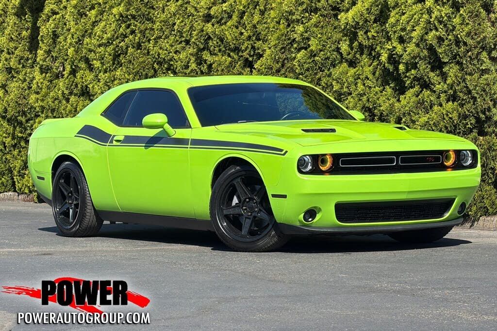 2015 DODGE Challenger