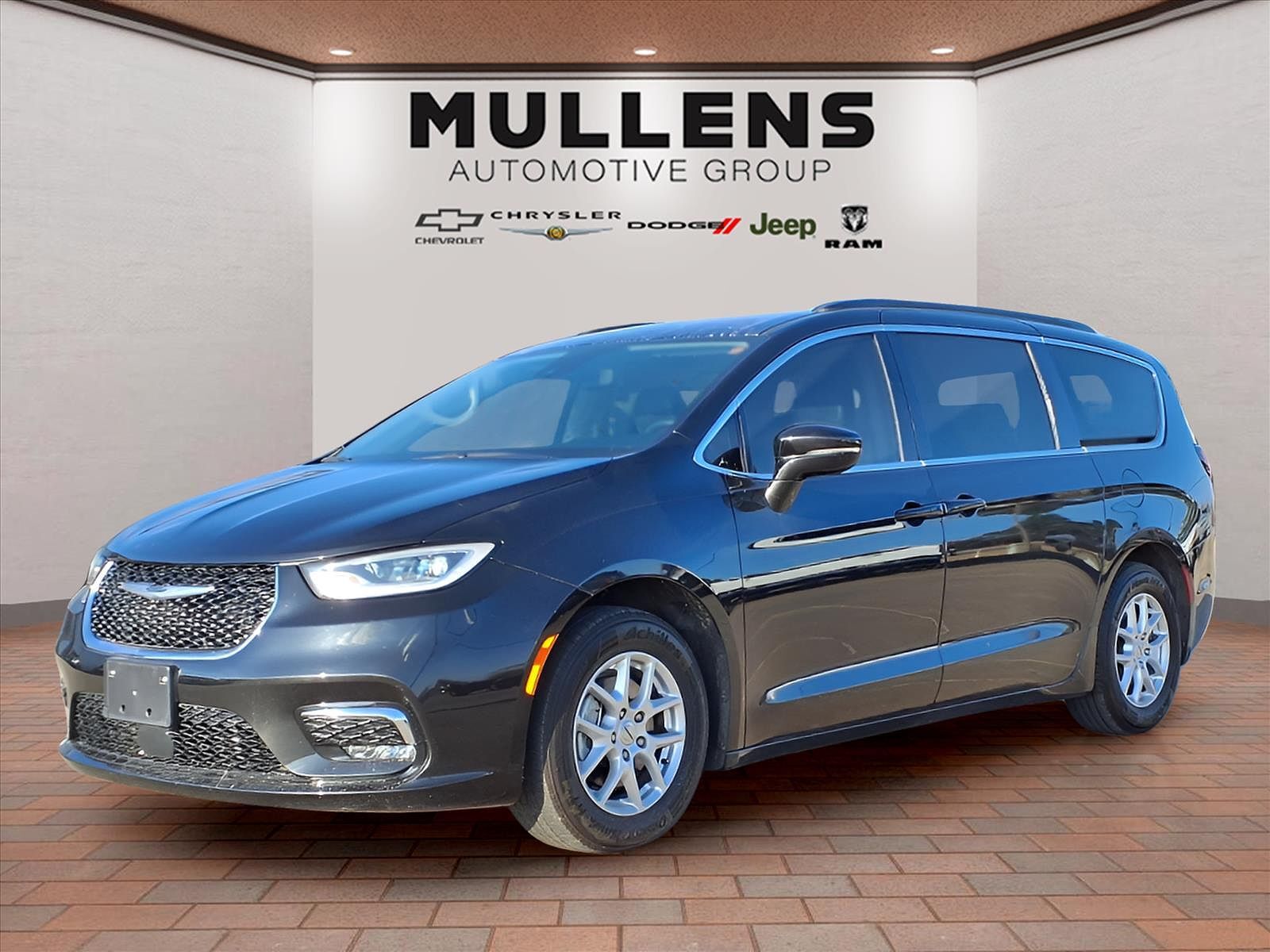 2022 CHRYSLER Pacifica