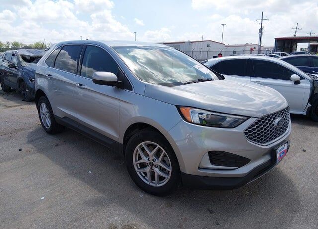 2023 FORD Edge