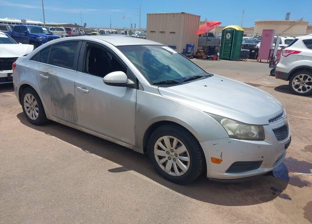 2011 CHEVROLET Cruze