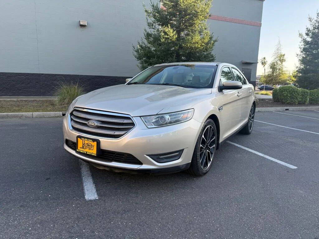 2017 FORD Taurus