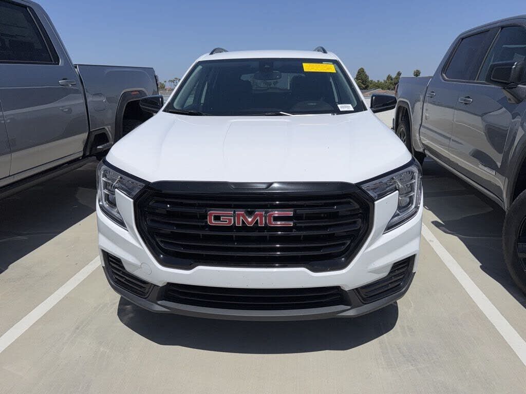 2024 GMC Terrain