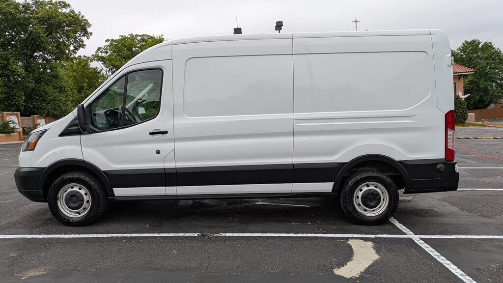 2019 FORD Transit