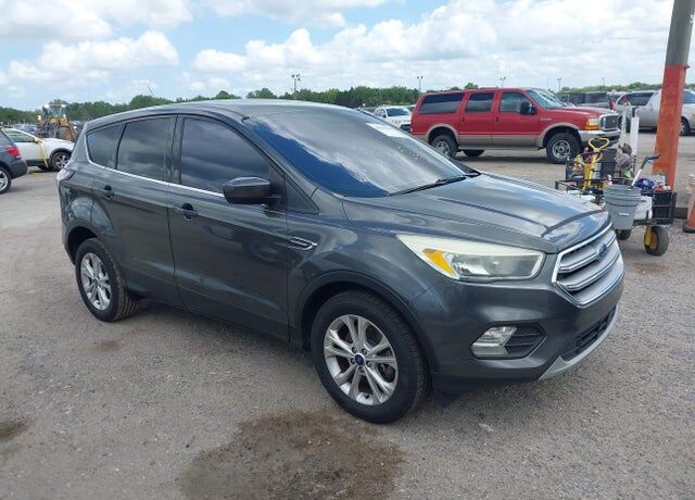2017 FORD Escape