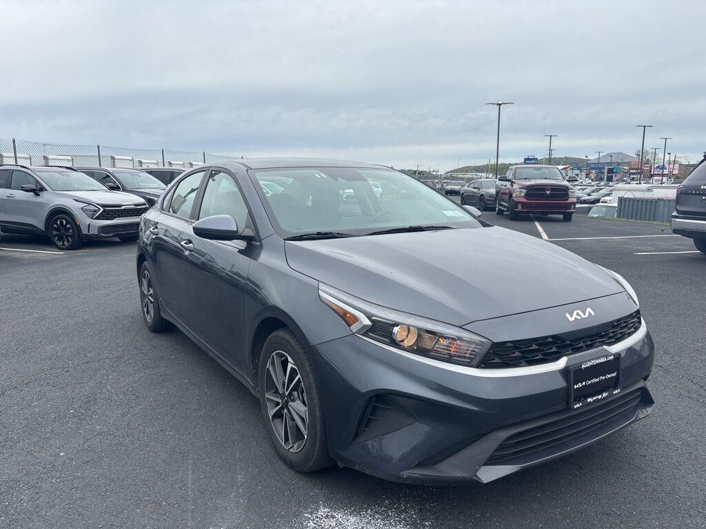 2024 KIA Forte