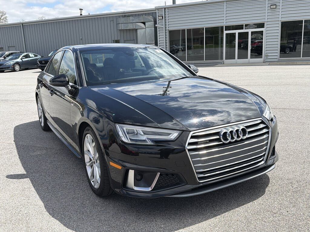 2019 AUDI A4