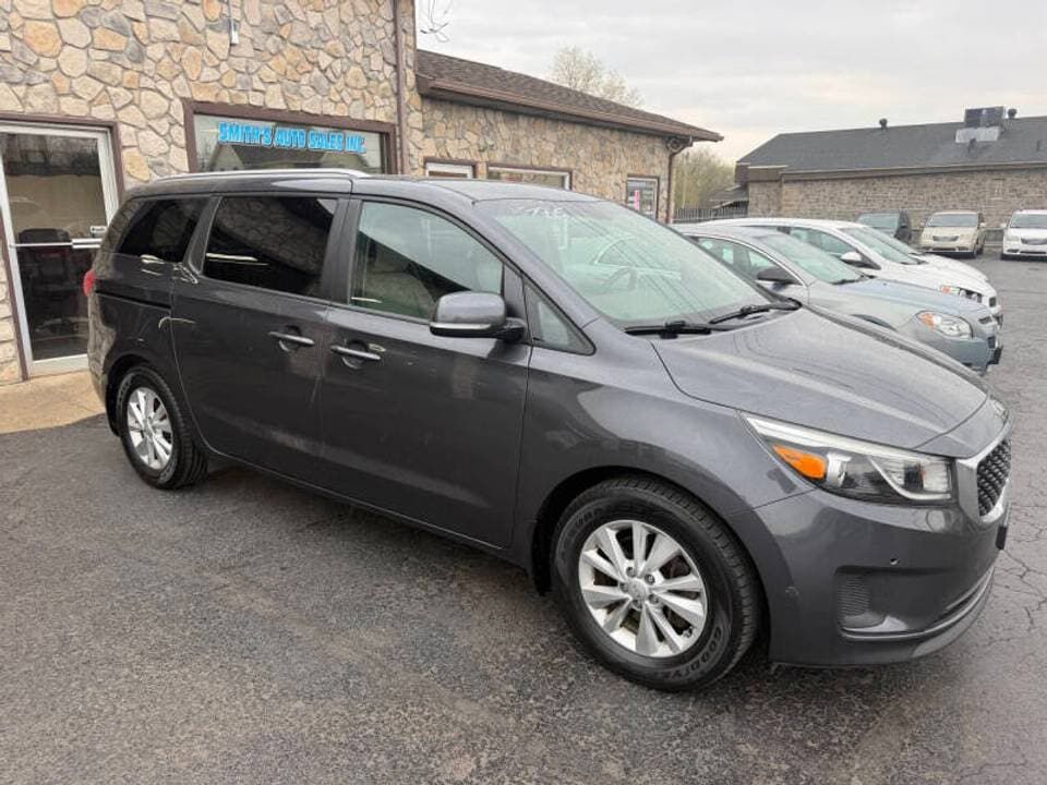 2017 KIA Sedona