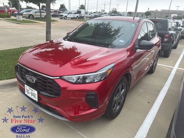 2023 FORD Escape
