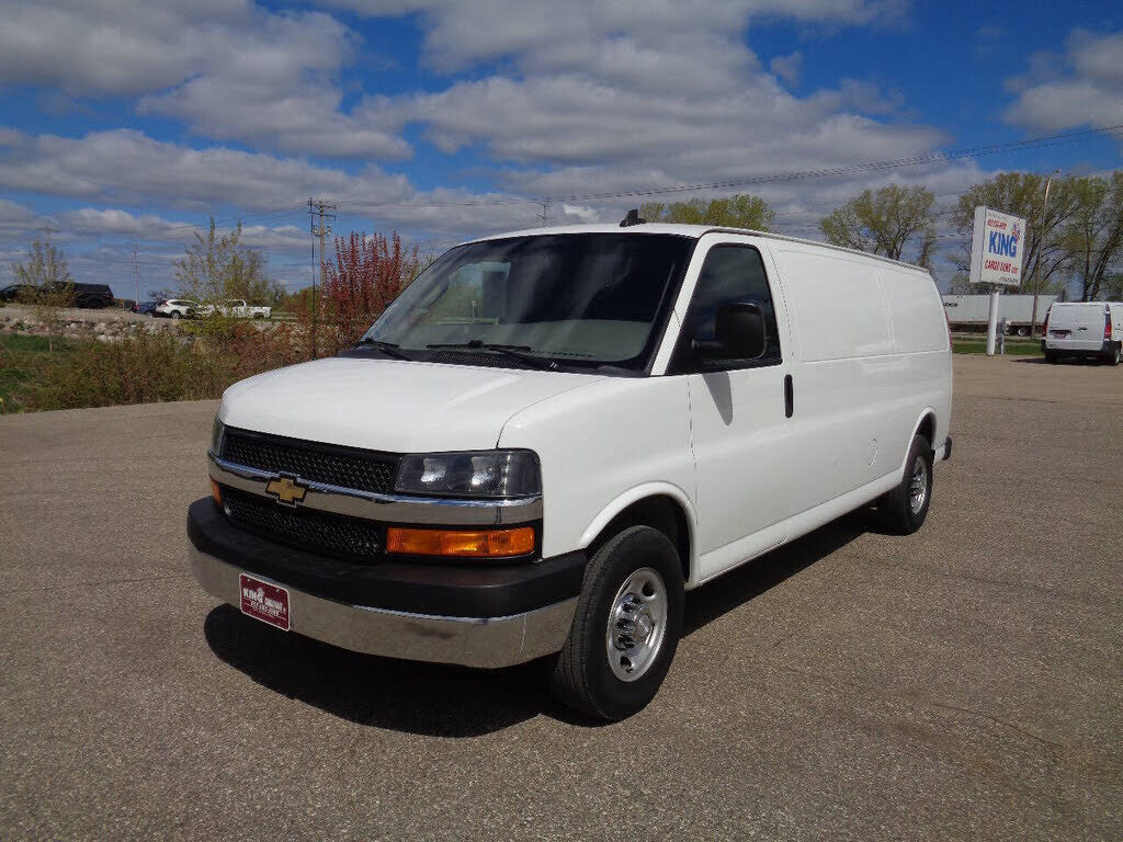 2019 CHEVROLET Express