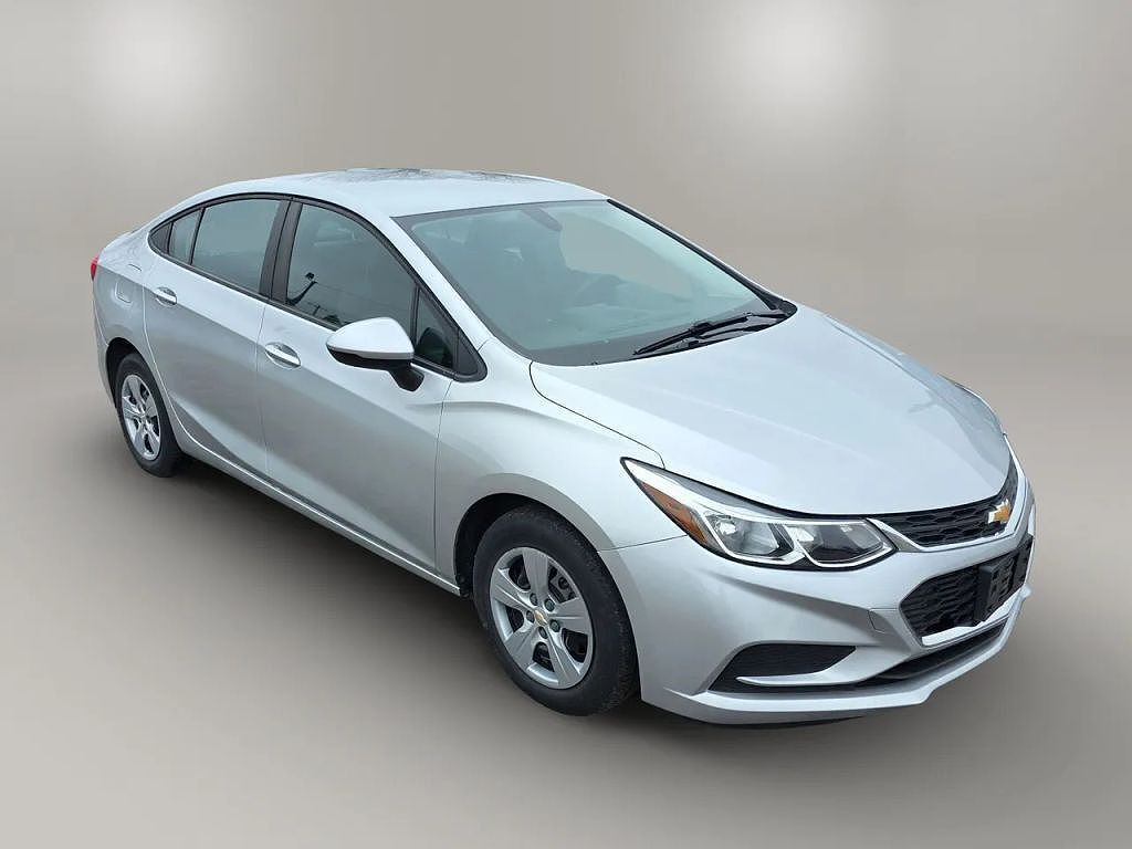2018 CHEVROLET Cruze