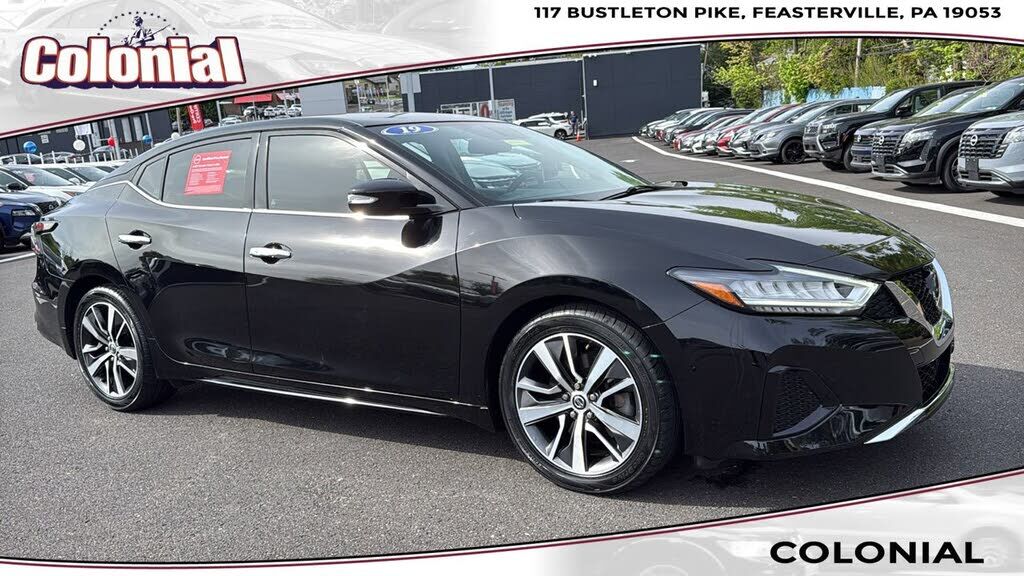 2019 NISSAN Maxima