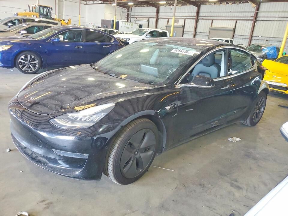 2018 TESLA Model 3