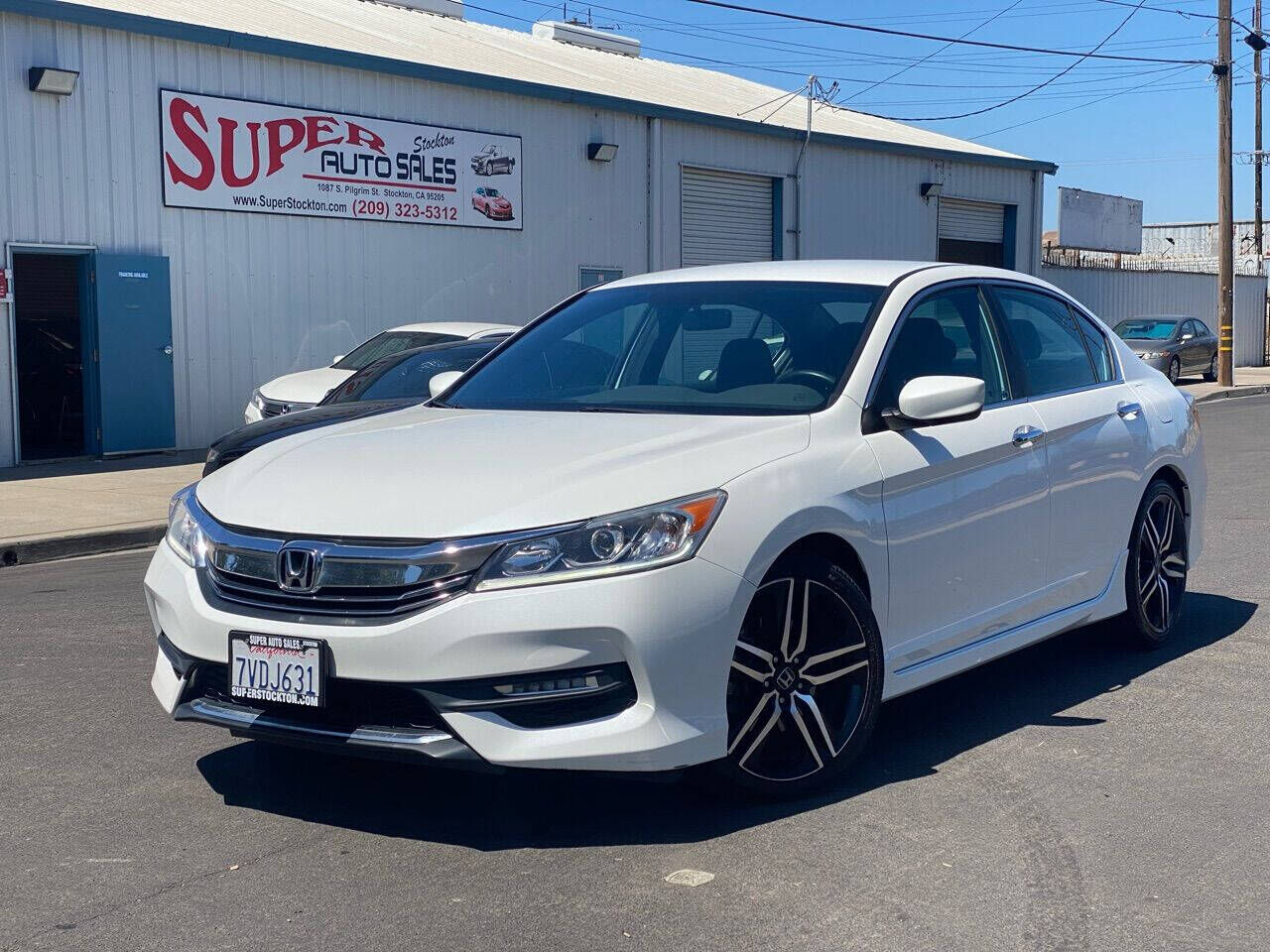 2017 HONDA Accord
