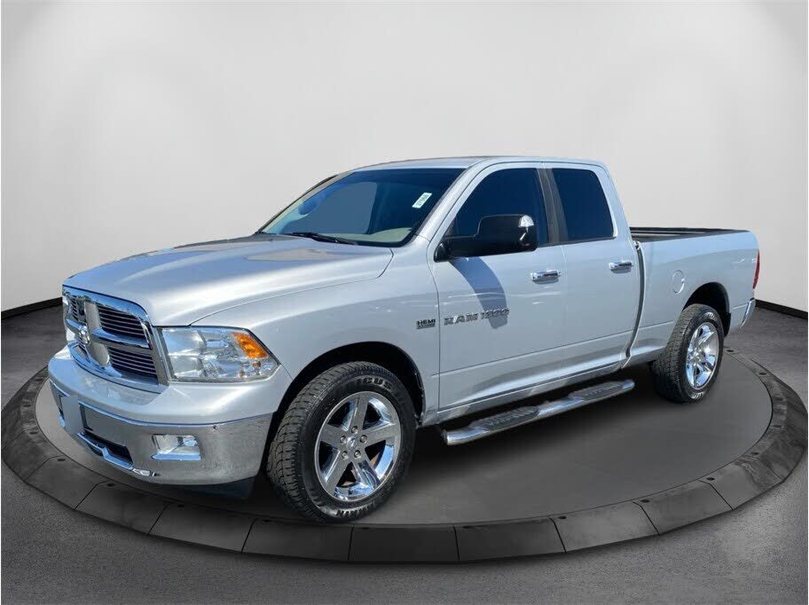 2012 DODGE Ram