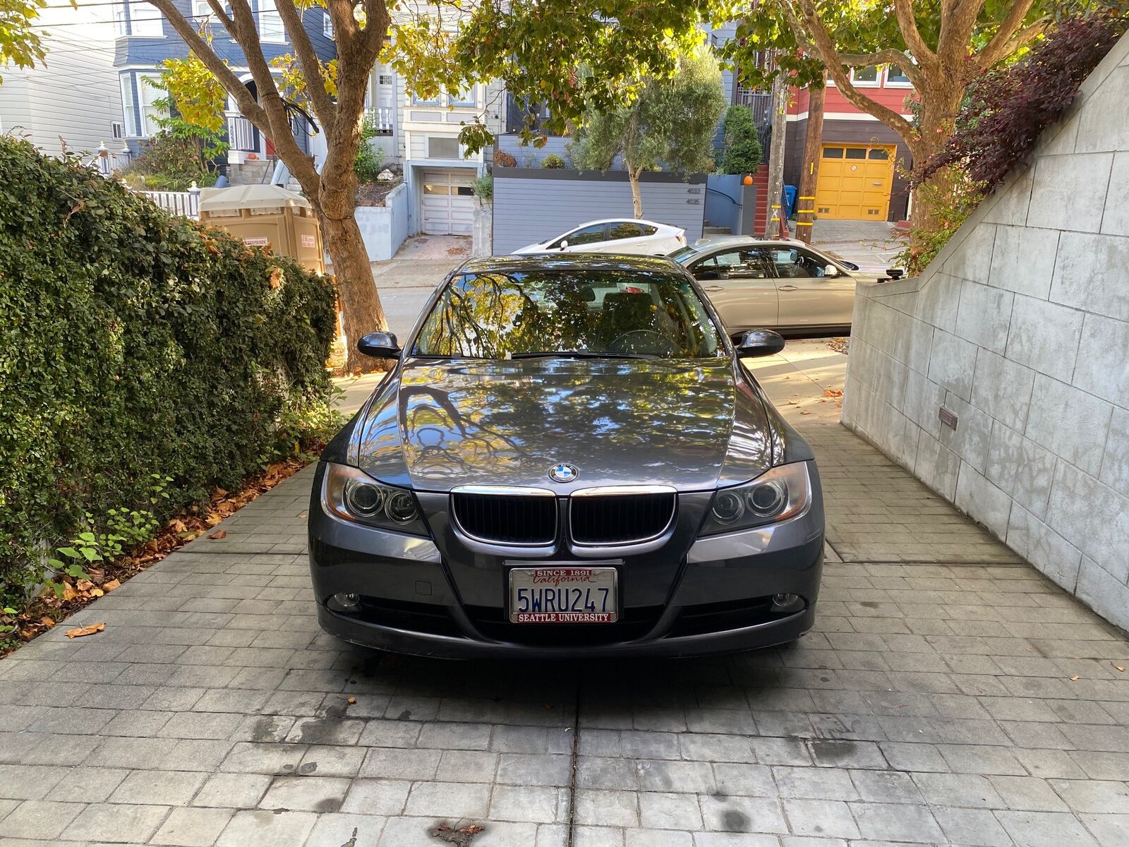 BMW 325i
