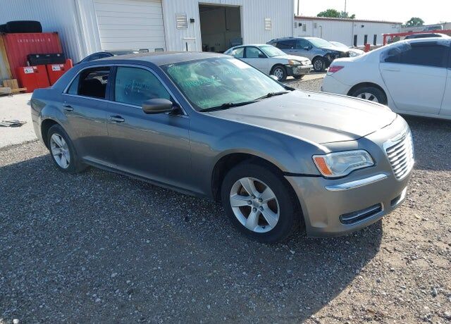 2012 CHRYSLER 300
