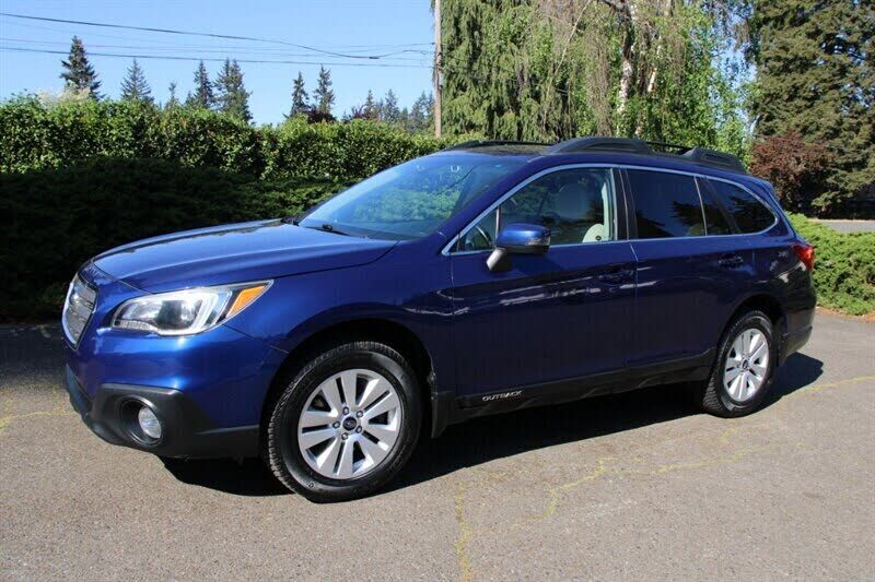 2016 SUBARU Outback