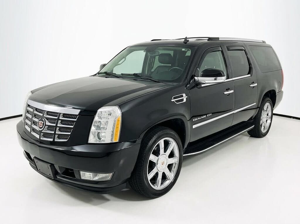 2011 CADILLAC Escalade