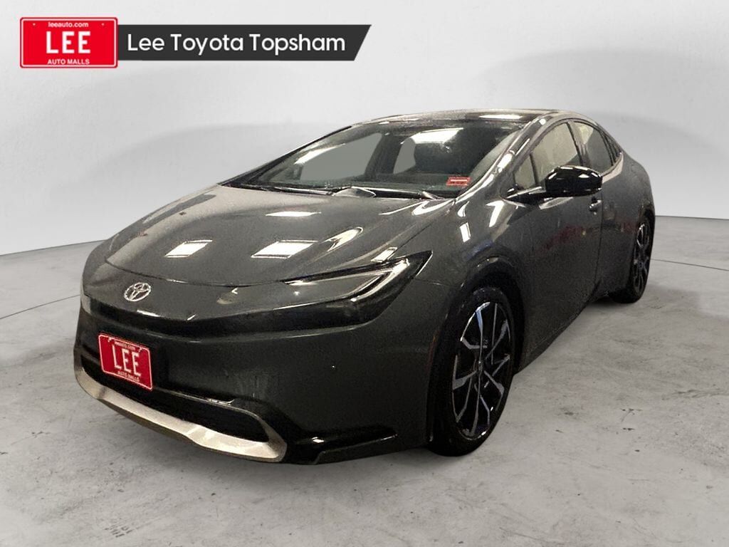 2024 TOYOTA Prius