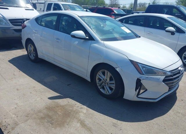 2019 HYUNDAI Elantra