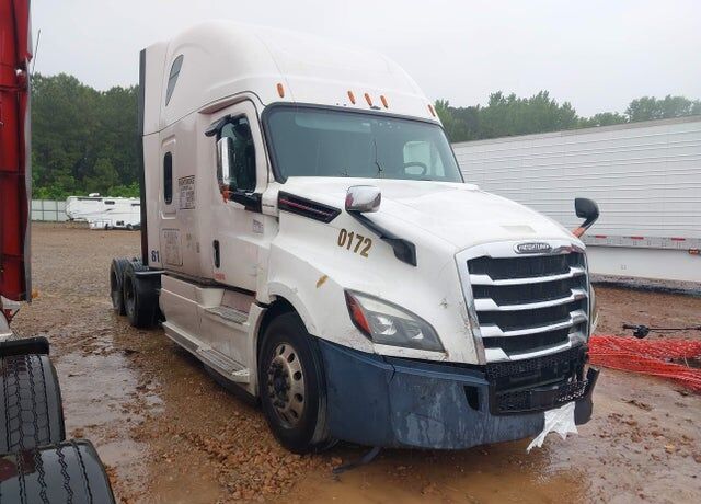 2020 FREIGHTLINER New Cascadia 126" Sleepercab