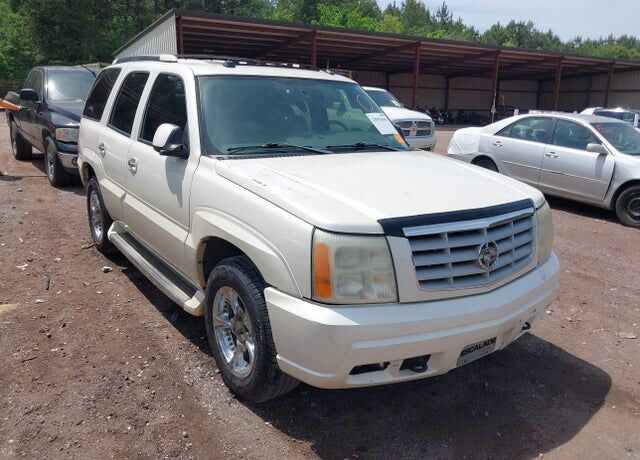 2005 CADILLAC Escalade