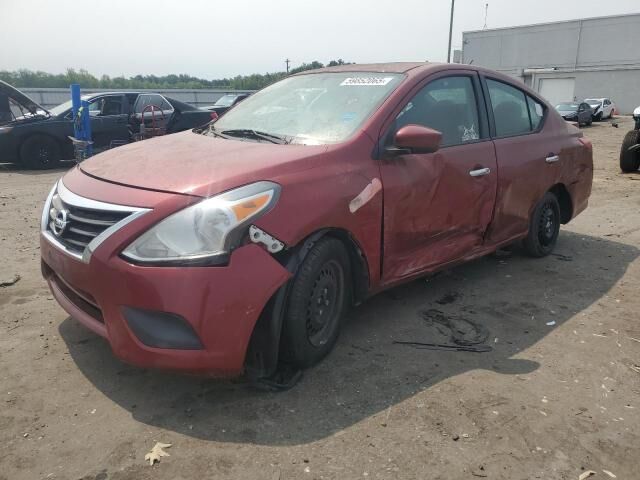 2018 NISSAN Versa
