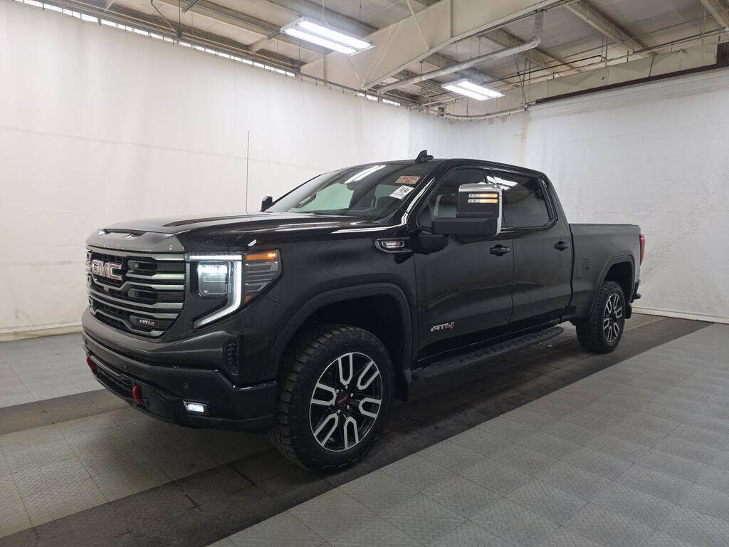 2024 GMC Sierra