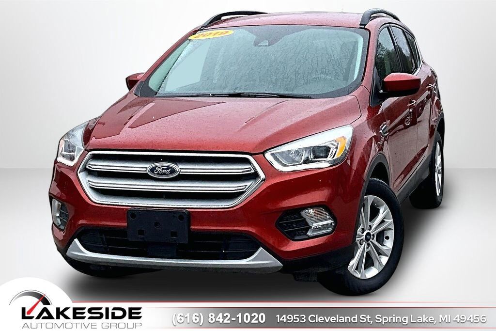 2019 FORD Escape