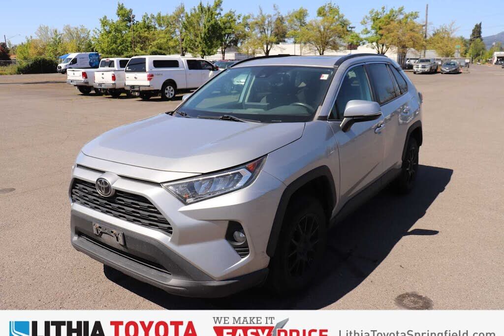 2019 TOYOTA RAV4