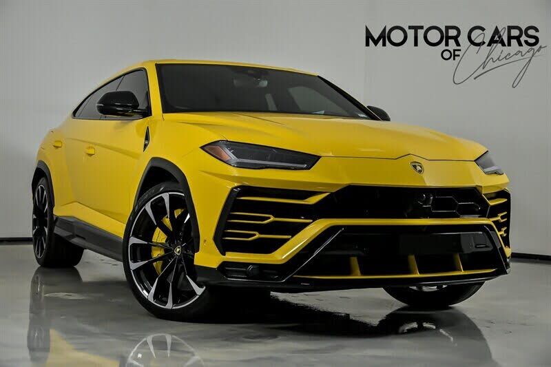 2020 LAMBORGHINI URUS