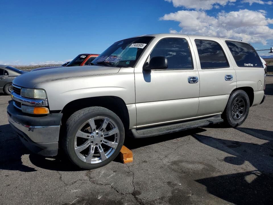 2004 CHEVROLET Tahoe