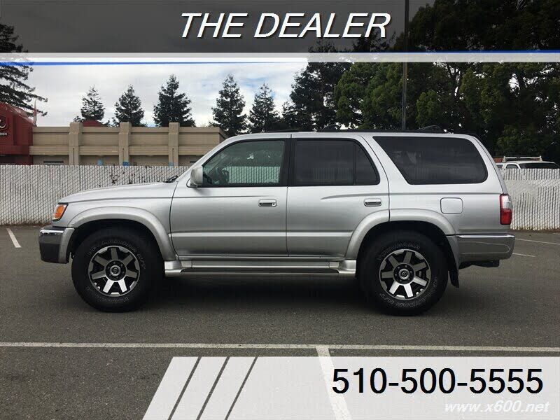 2002 TOYOTA 4-Runner