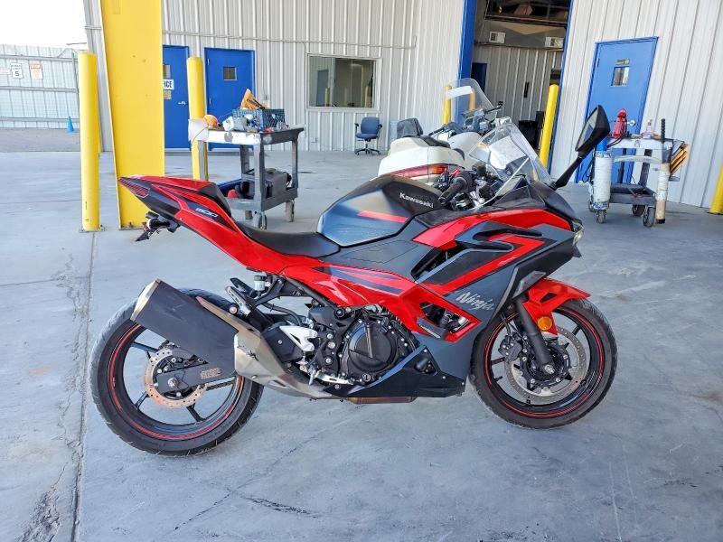 2025 KAWASAKI Ninja