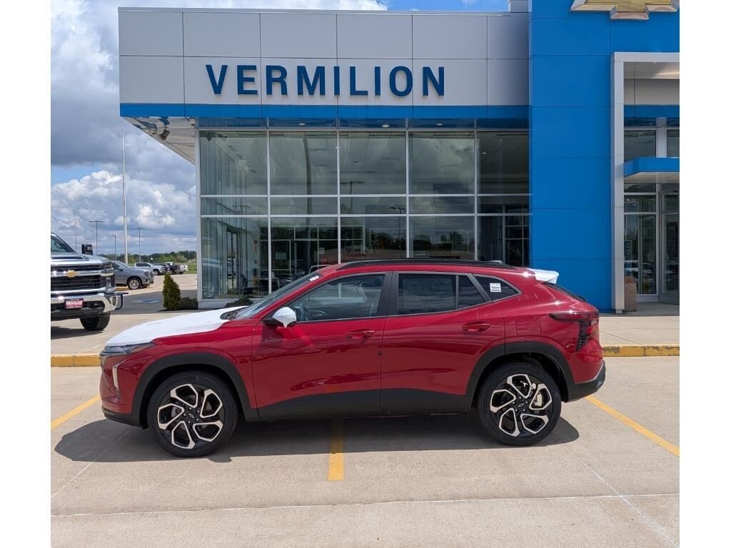 2026 CHEVROLET Trax