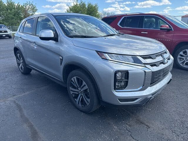 2025 MITSUBISHI Outlander Sport