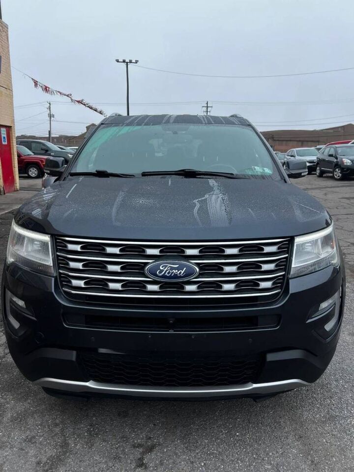 2017 FORD Explorer